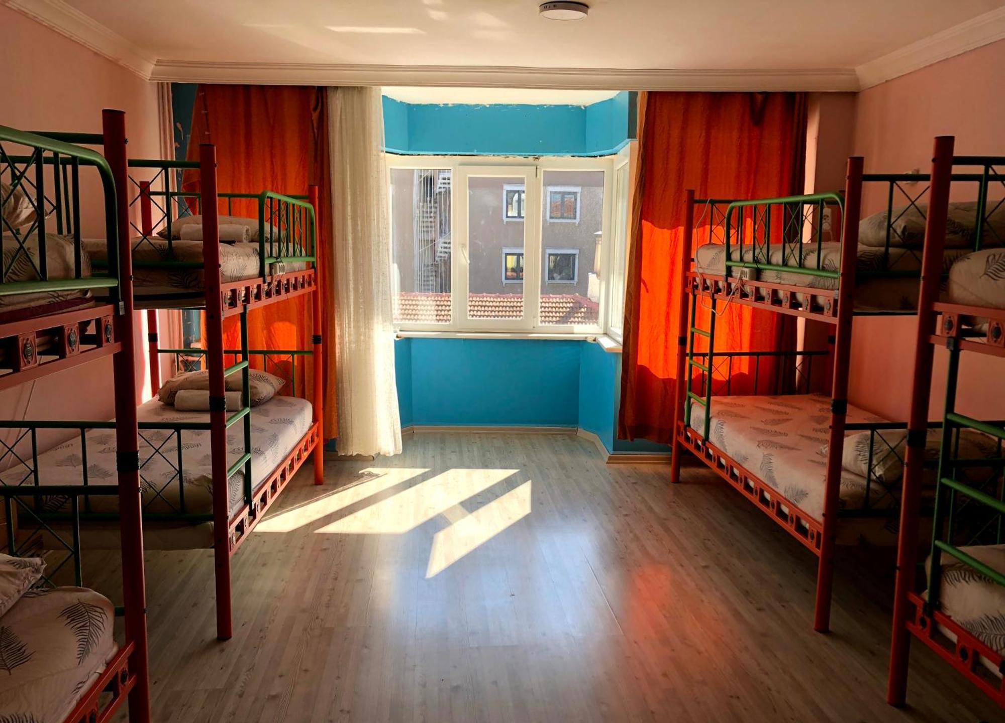 Istanbul Harmony Hostel Exteriör bild